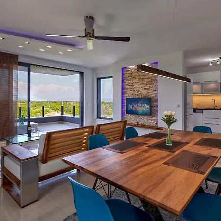 Apartment 2 Bedroom Amazing In